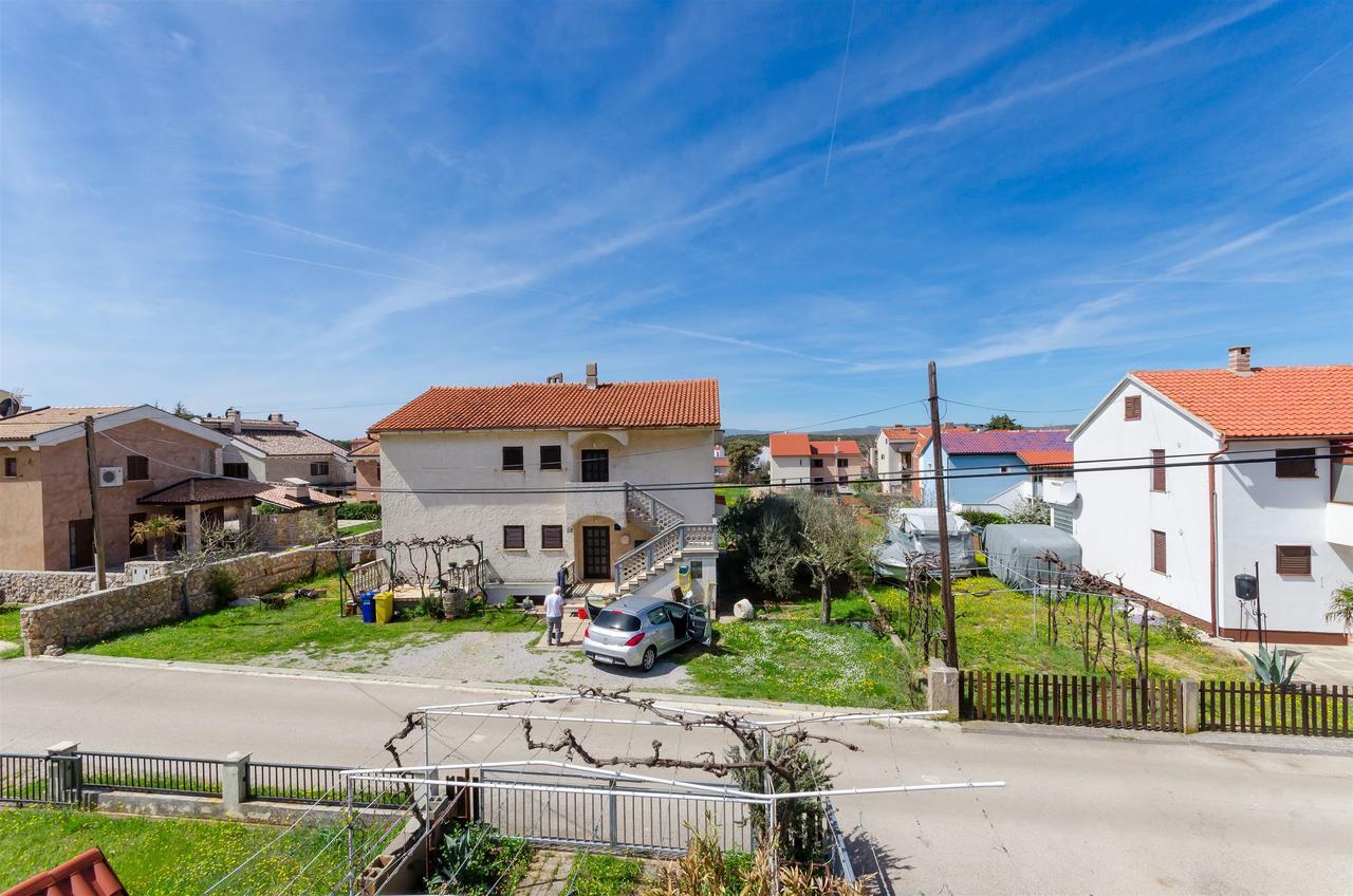 Apartments Branka Punat Exterior photo