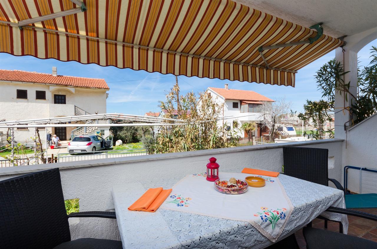Apartments Branka Punat Exterior photo