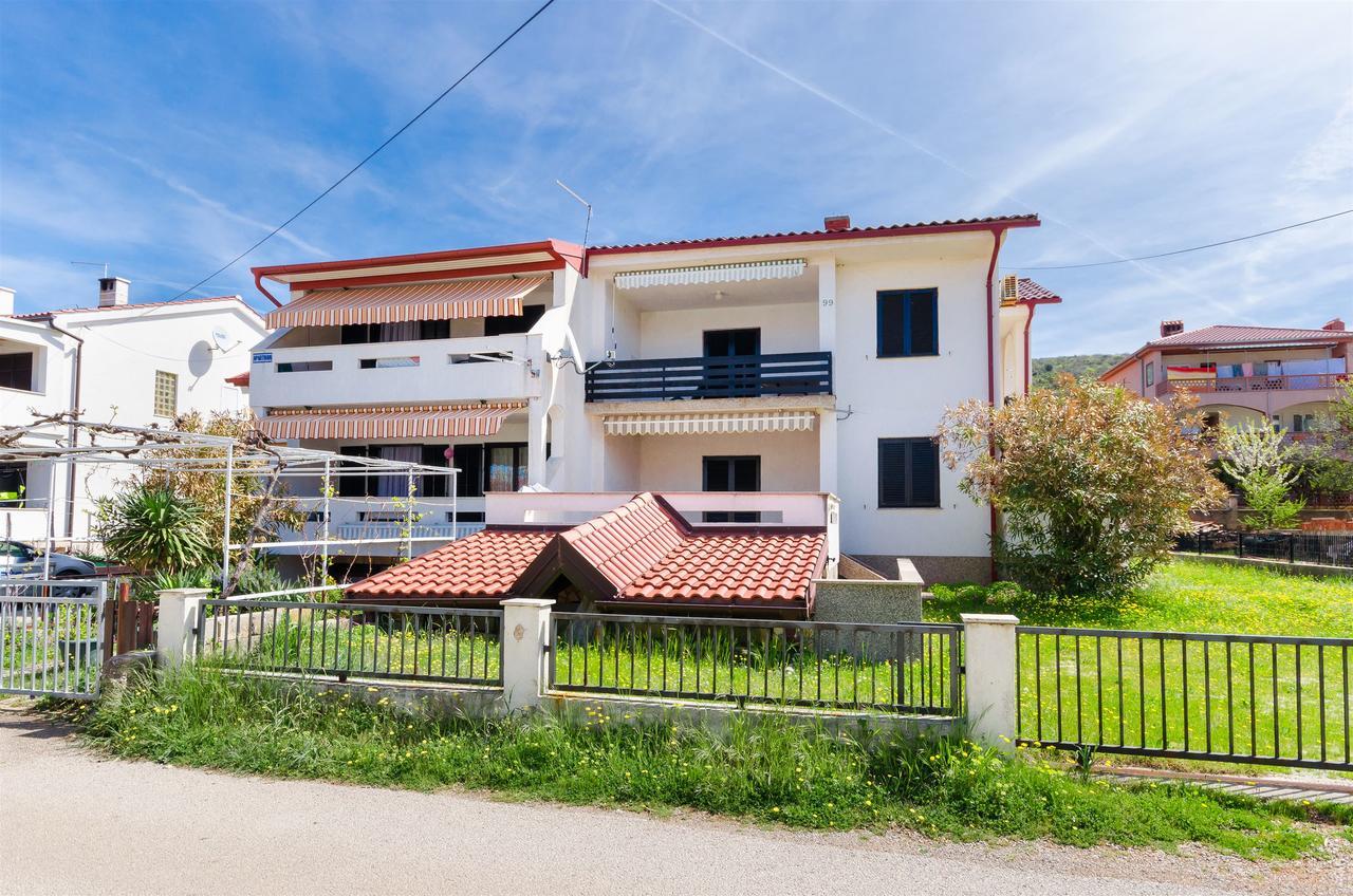 Apartments Branka Punat Exterior photo